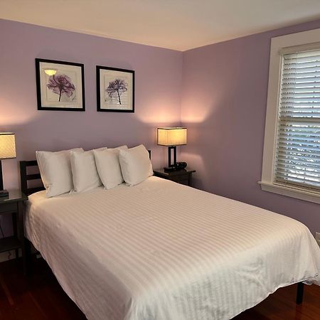 Dragonfly Guest House โอกันควิท ภายนอก รูปภาพ