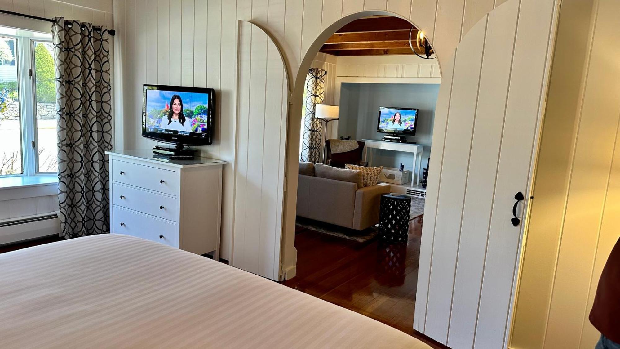 Dragonfly Guest House โอกันควิท ภายนอก รูปภาพ