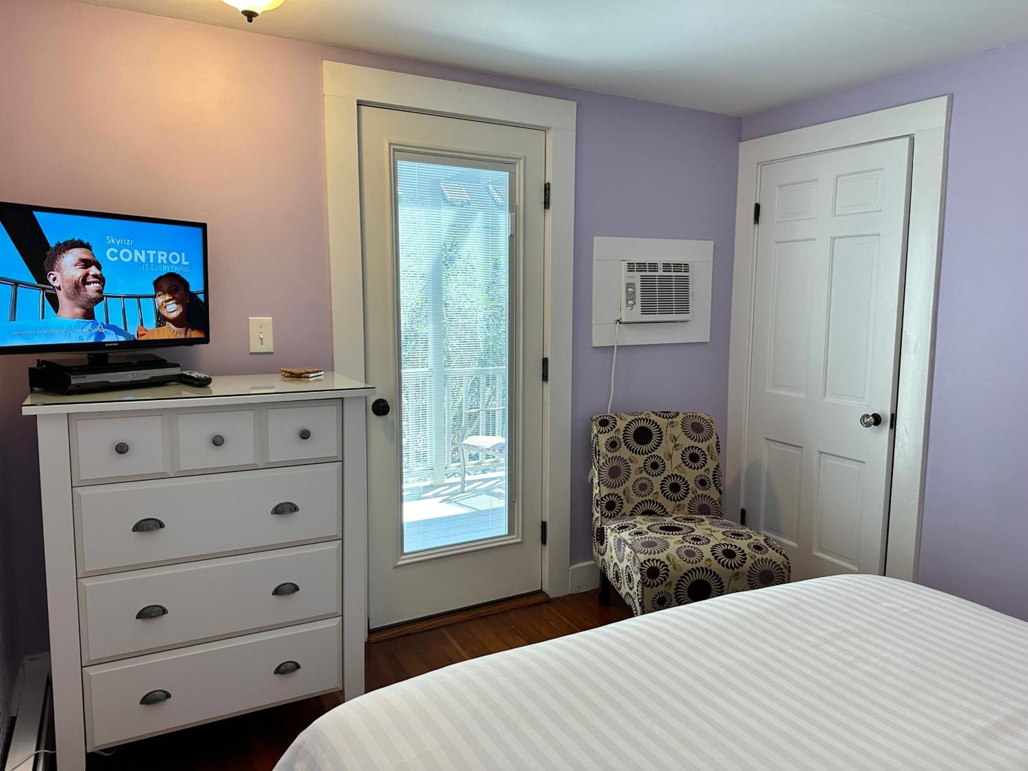 Dragonfly Guest House โอกันควิท ภายนอก รูปภาพ