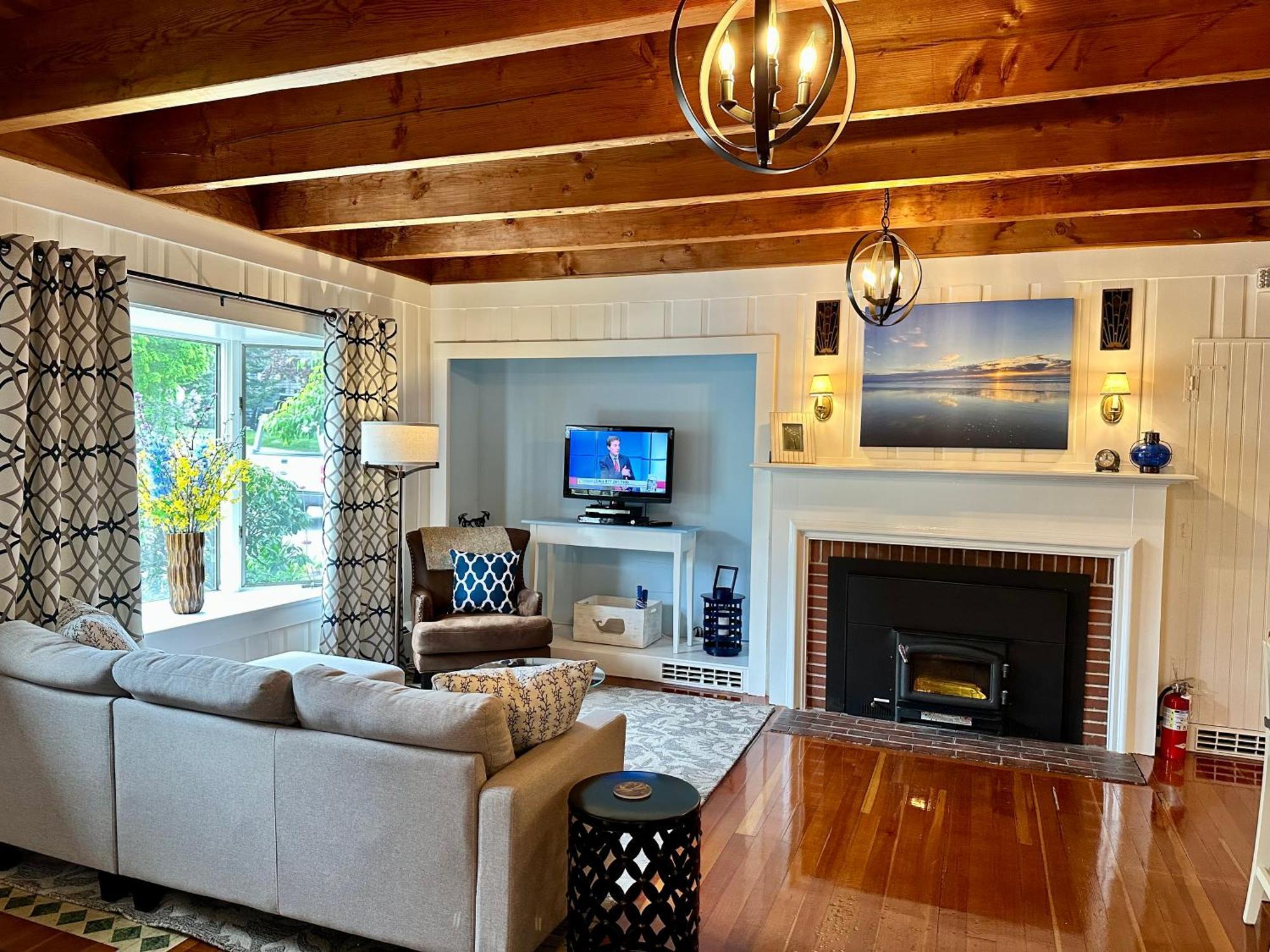Dragonfly Guest House โอกันควิท ภายนอก รูปภาพ